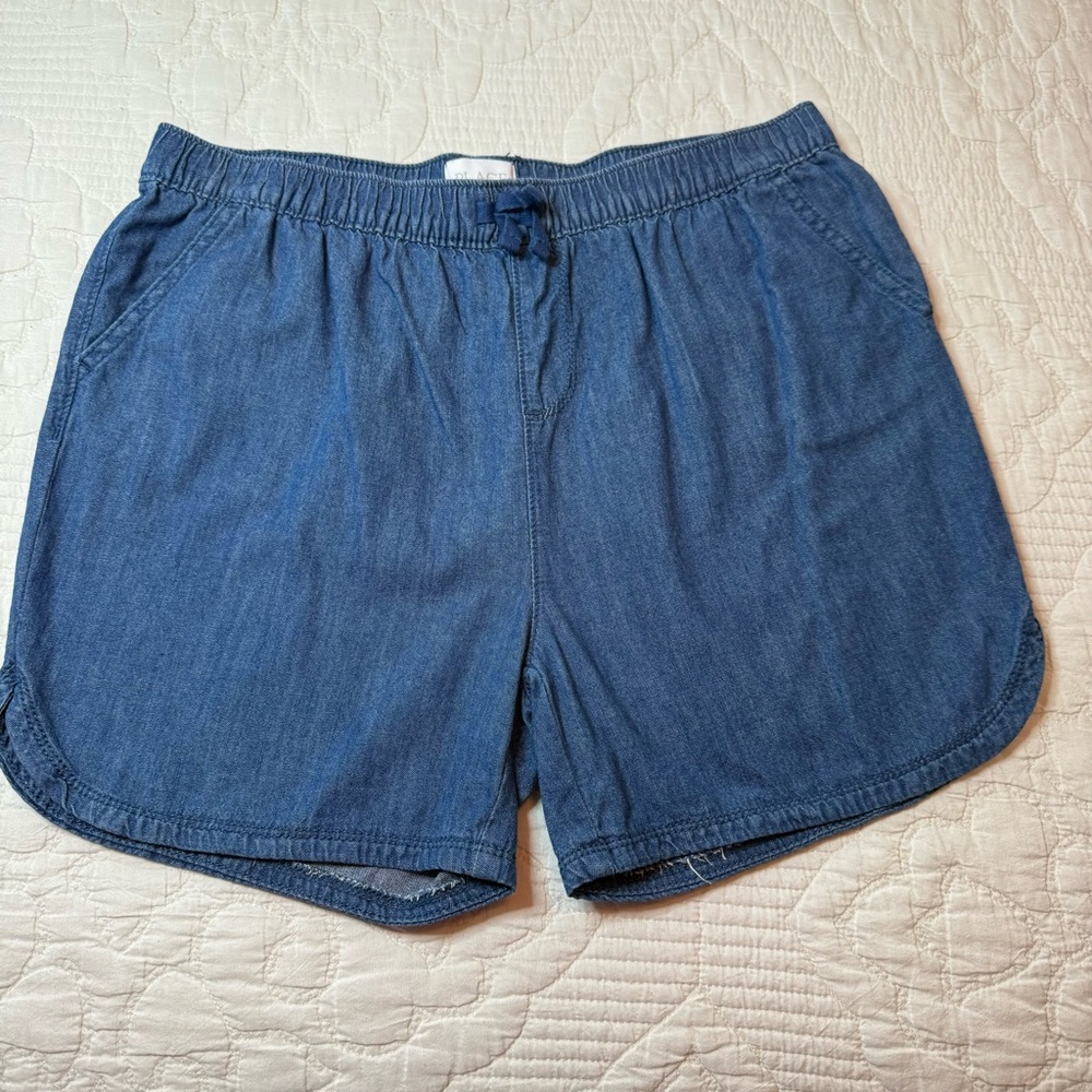 The Children’s Place shorts size 16